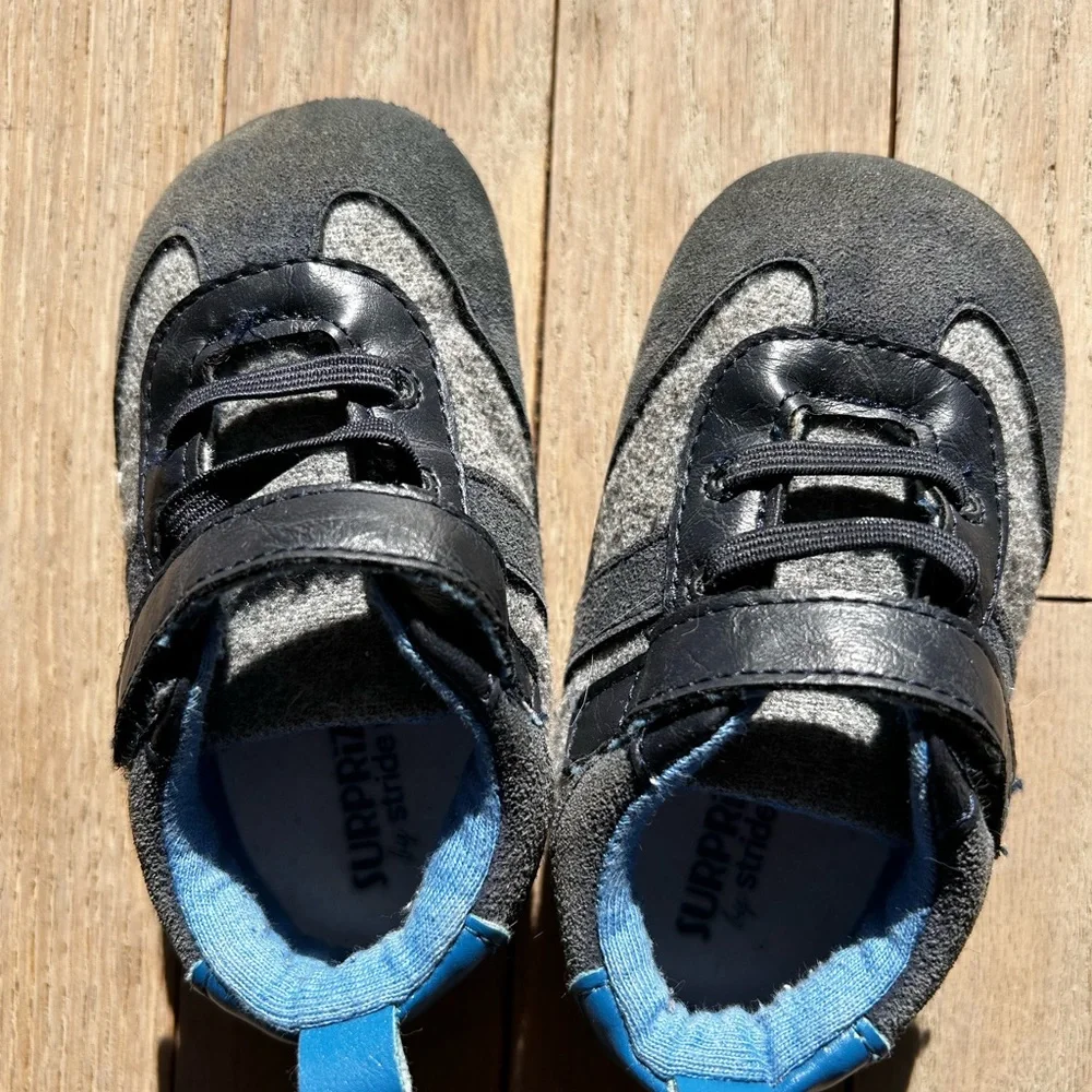 Jack & Lily Baby Shoes. 30-36 MO